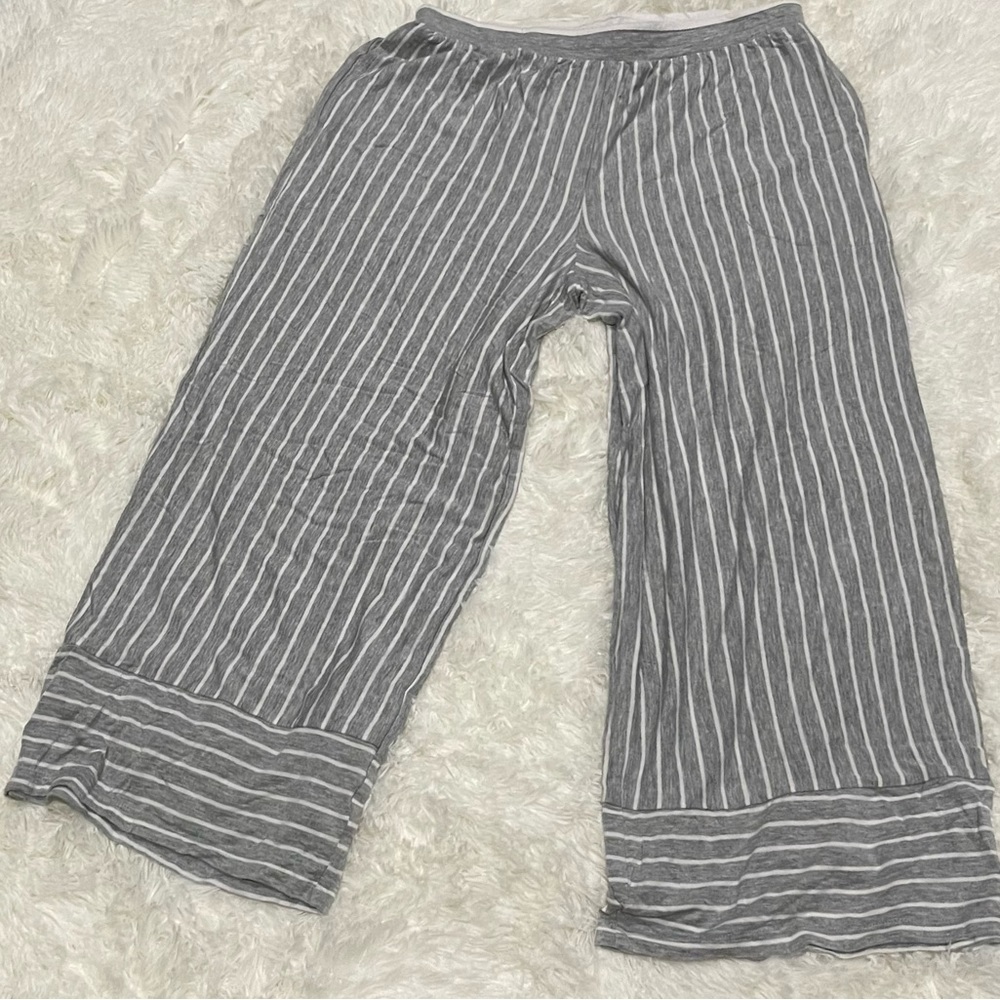Donna Karan lounge capris